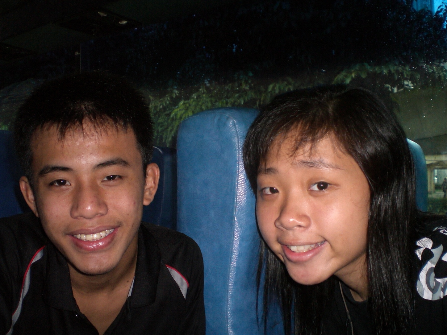 Teck Seng and Li Ting on a school outing